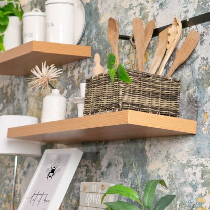 An Image of Harbour Housewares Medium Floating Shelf