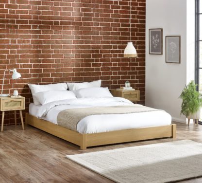 An Image of Marston – King Size – Platform Bed – Oak– Wooden – 5ft - Happy Beds