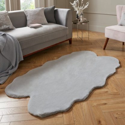 An Image of Supersoft Faux Fur Quad Rug