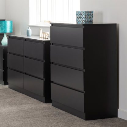 An Image of Walker 4 Drawer Chest