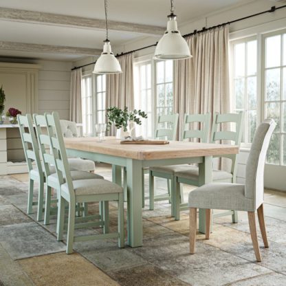 An Image of Salcombe 6-8 Seater Extendable Dining Table