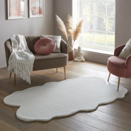 An Image of Supersoft Faux Fur Quad Rug