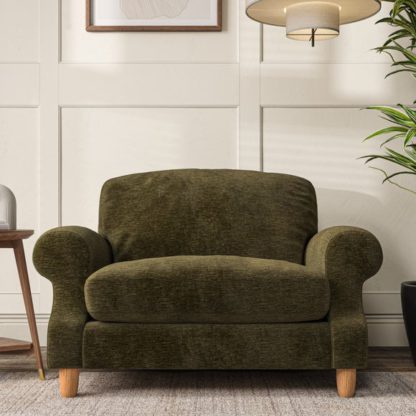 An Image of Ashford Snuggle Chair